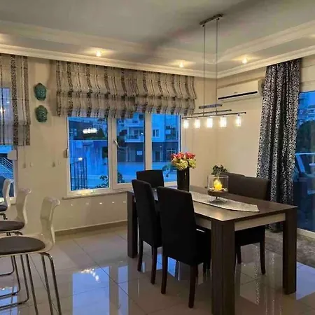 Апартаменты С Территорией Отеля 5* Apartament Alanya